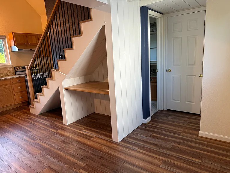 223 Maggie St #B — Photo 10
