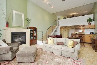4th image of 139 Welsh St APT 4