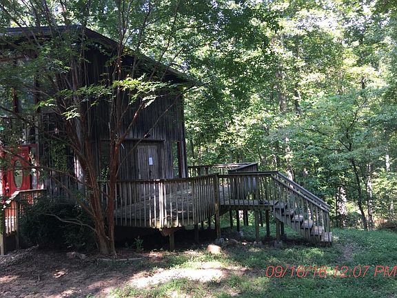 3rd image of 1094 Morningside Dr
