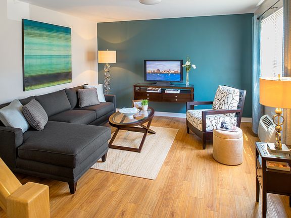 3rd image of 390 Blue Ledge Dr #103770