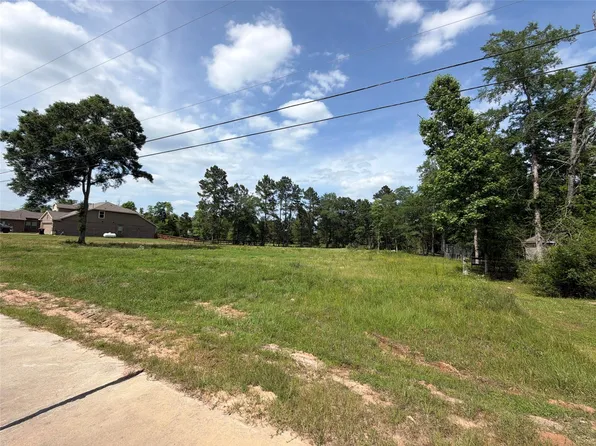 6218 Rolling Hills Rd, Conroe, TX 77303