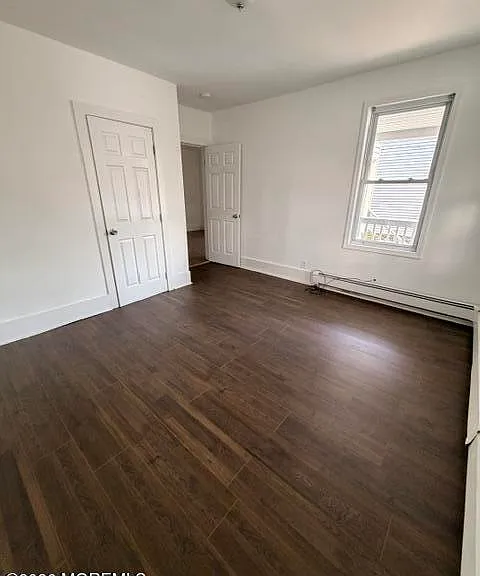 1039 Bangs Ave #1 — Photo 4