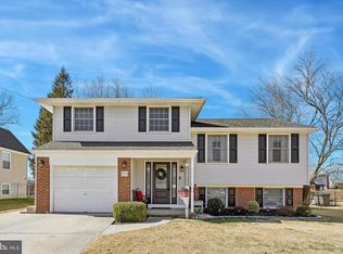 37 Sunnybrook Rd, Stratford, NJ 08084