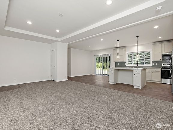 4th image of 24819 160th Avenue E