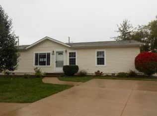 7915 NW 122nd Ct, Kansas City, MO 64163