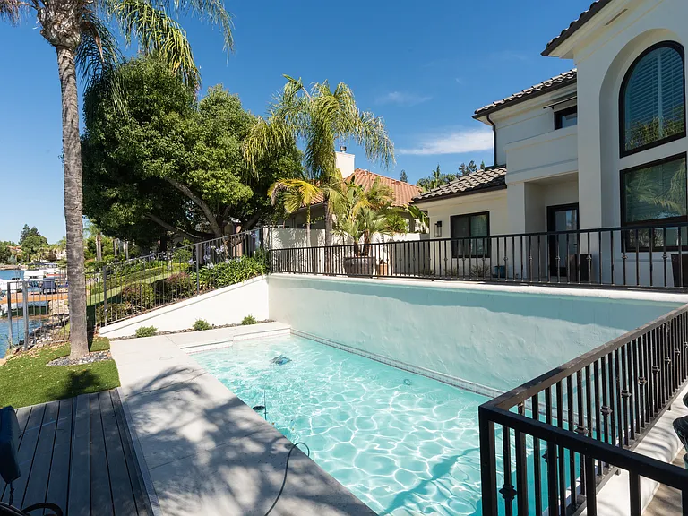 2589 W Lake Van Ness Cir — Photo 51