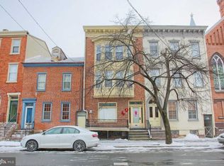 351 S 5th St, Reading, PA 19602