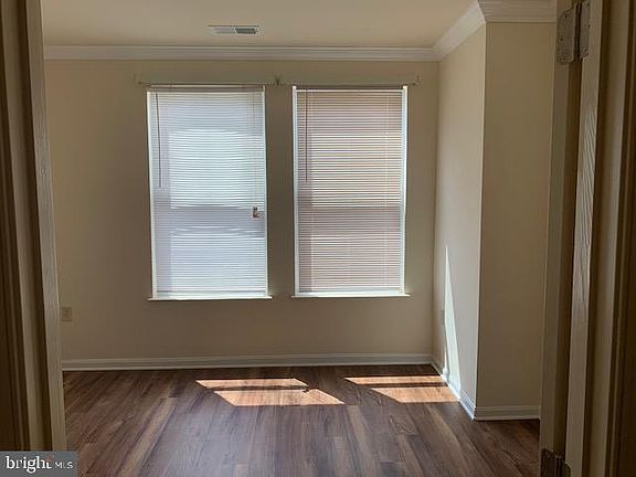 4th image of 2665 Prosperity Ave APT 341