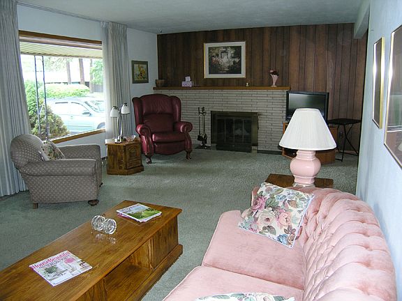 2nd image of 5530 W Northwest Blvd