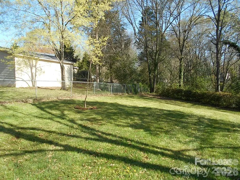 1330 E Barden Rd — Photo 13