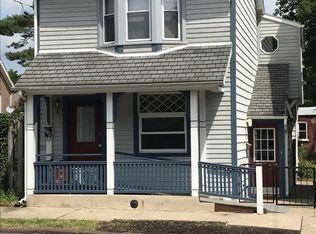 536 Linden St FLOOR 2, Bethlehem, PA 18018