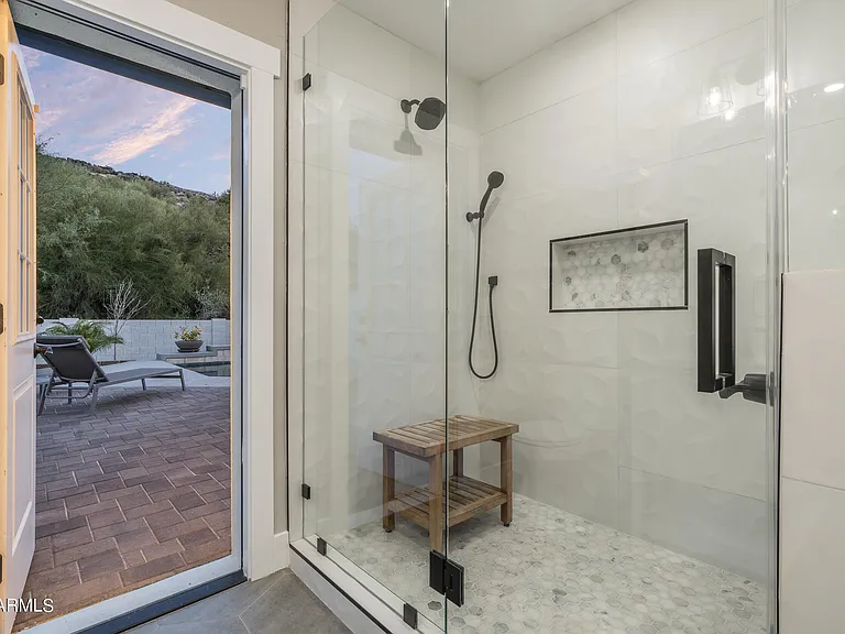 1641 W Evans Dr — Photo 30