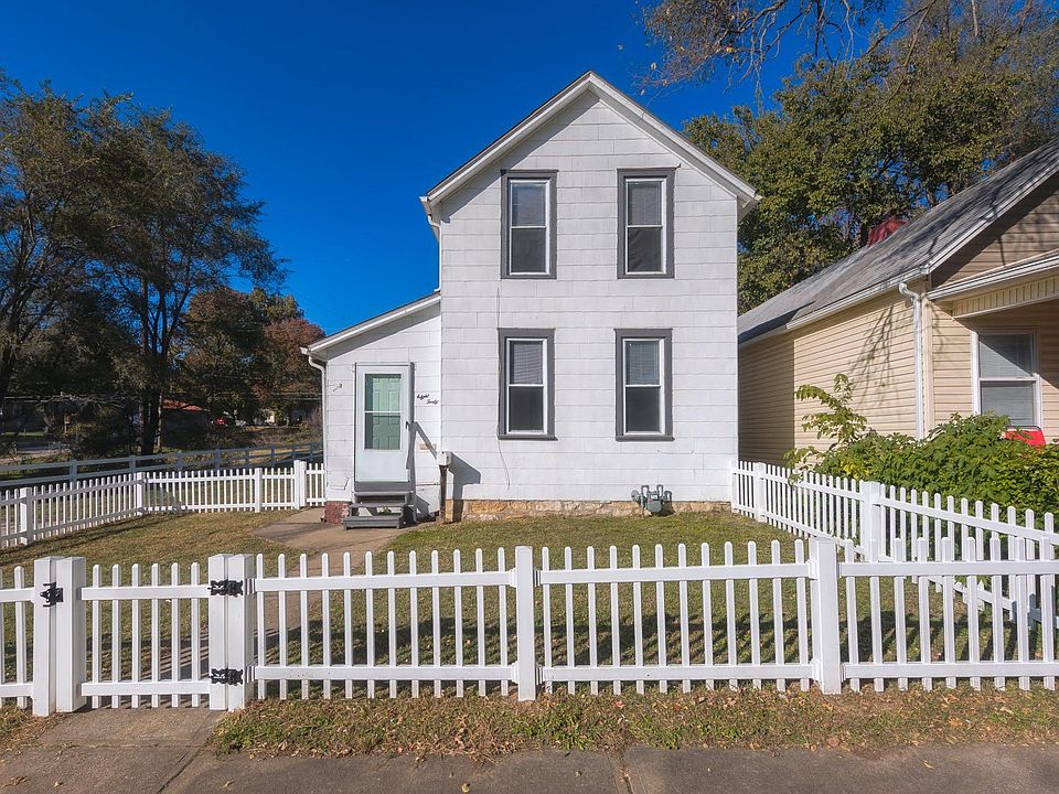 840 Pottawatomie St, Leavenworth, KS 66048 Zillow