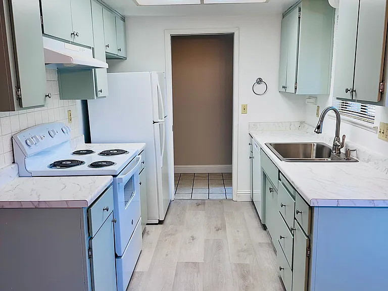 6801 Willowwood Way — Photo 3