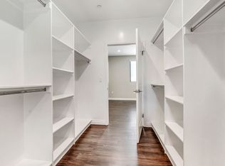 Hart 60, North Hollywood, CA 91605