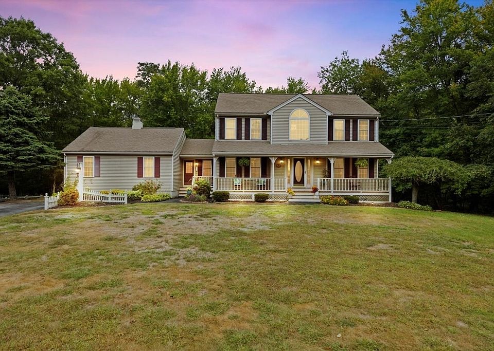 1st image of 30 Horseshoe Ln