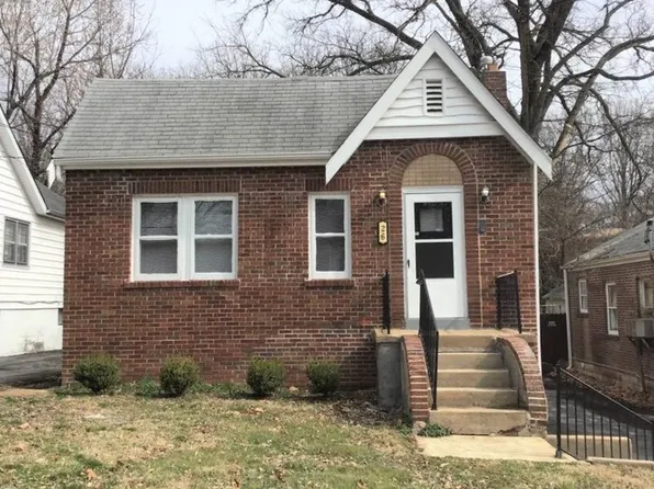 26 N Harvey Ave, Saint Louis, MO 63135
