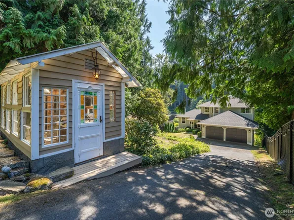 21732 E Lost Lake Road, Snohomish, WA 98296