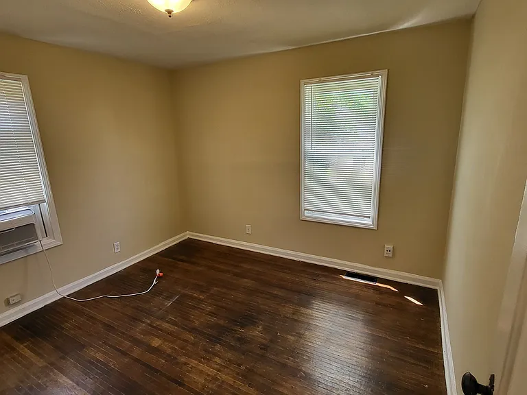 228 N Tacoma Ave #A — Photo 6