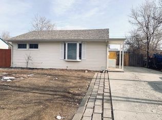 850 Nile St, Aurora, CO 80010