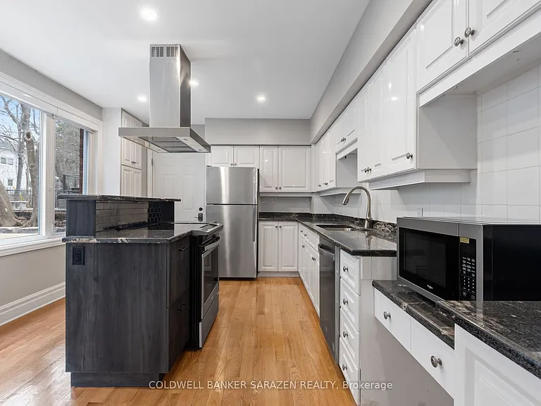 447 Green Ave #1 — Photo 10