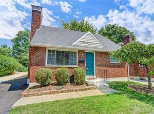 431 East Dr, Oakwood, OH 45419