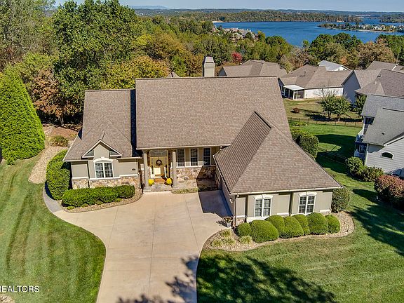 2nd image of 409 Skiatook Ln