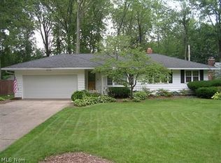 27369 Dunford Rd, Westlake, OH 44145