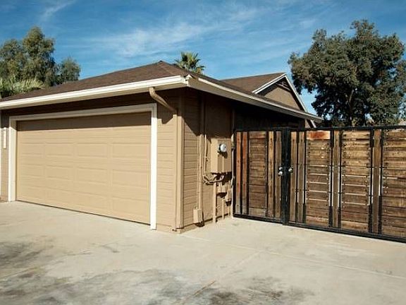 RV Gate
