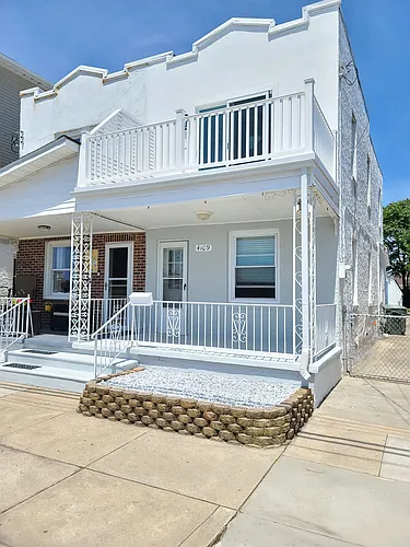 4109 South Blvd Photo 1