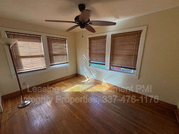 5th image of 235 Henry St