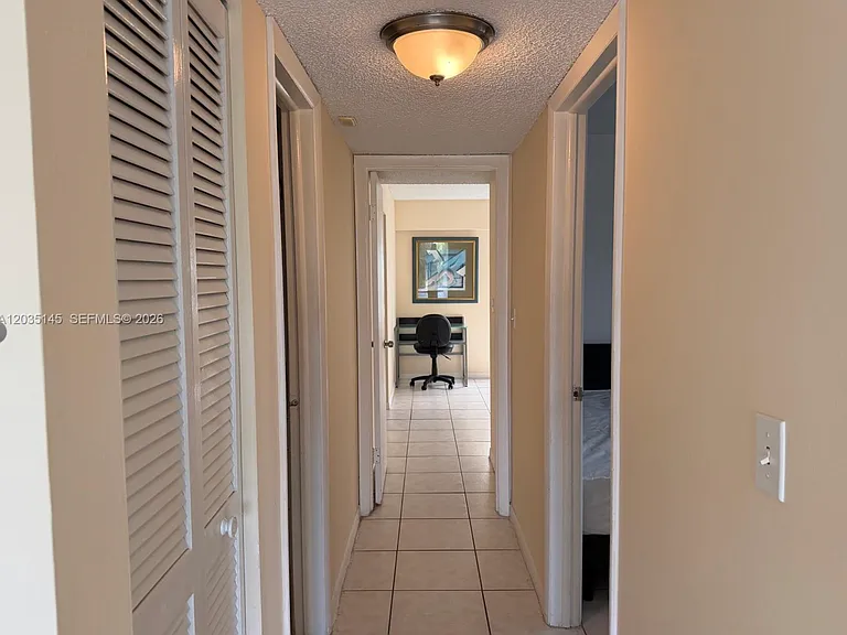 16508 NE 26th Ave #201 — Photo 11