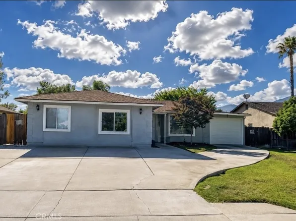 5128 Lakewood Dr, San Bernardino, CA 92407