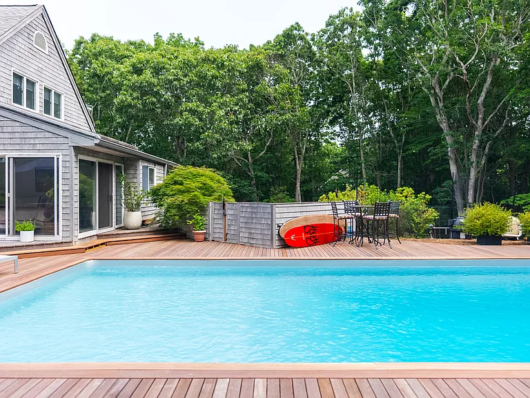 10 Crows Nest Cir — Photo 23