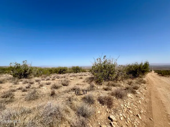 Vic 185 Ste Ave #Y8, Llano, CA 93544