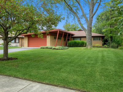 6625 N Kenton Ave, Lincolnwood, IL, 60712