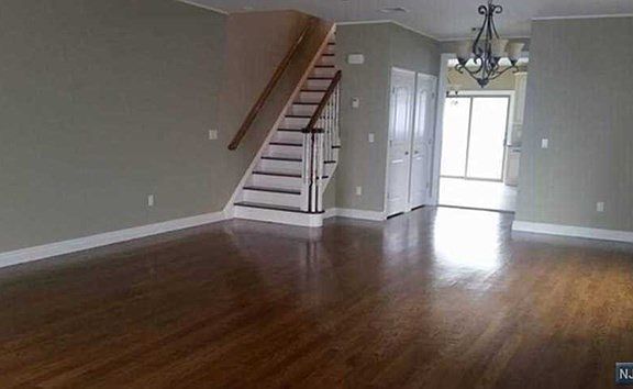 3rd image of 385 Washington Ave