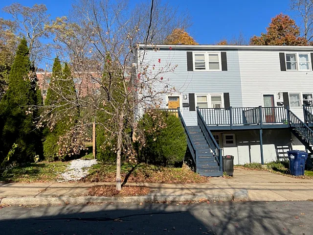 41 Lawn St