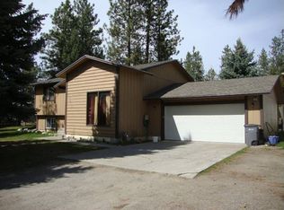 12310 W Meadowview Ln, Nine Mile Falls, WA 99026
