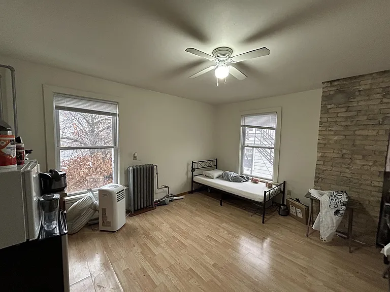 635 Howard Pl — Photo 37