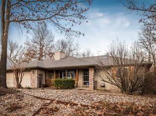 17 Rillington Dr, Bella Vista, AR 72714