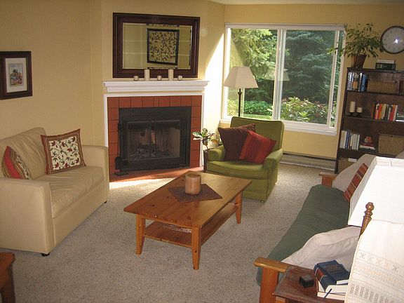 3rd image of 9470 Redmond Woodinville Rd NE APT C119