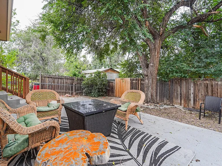 730 Beldon Dr — Photo 4