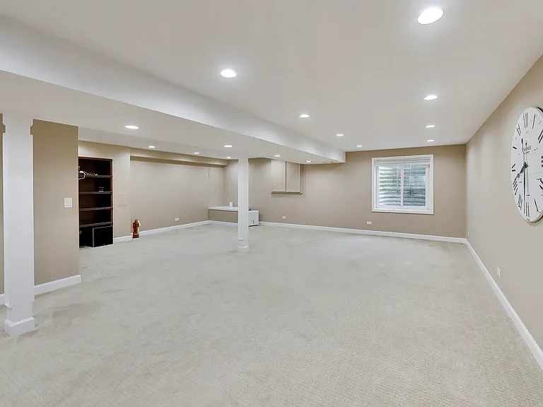 501 Tuscany Dr — Photo 36