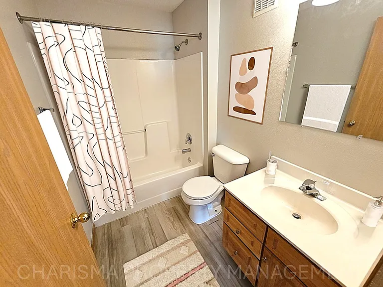 Park Place Condos — Photo 29