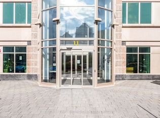 11 Lee Centre Dr Unit 1908, Toronto, ON M1H 3J5