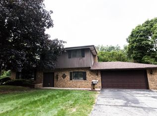 6287 W Bleck Rd, La Porte, IN 46350