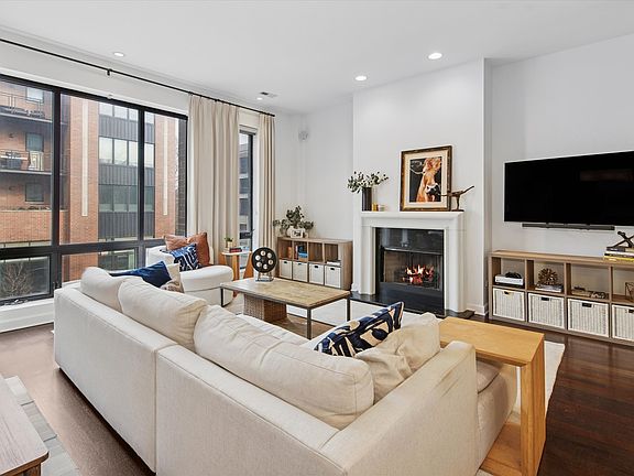 3rd image of 1550 N Bell Ave APT 2B