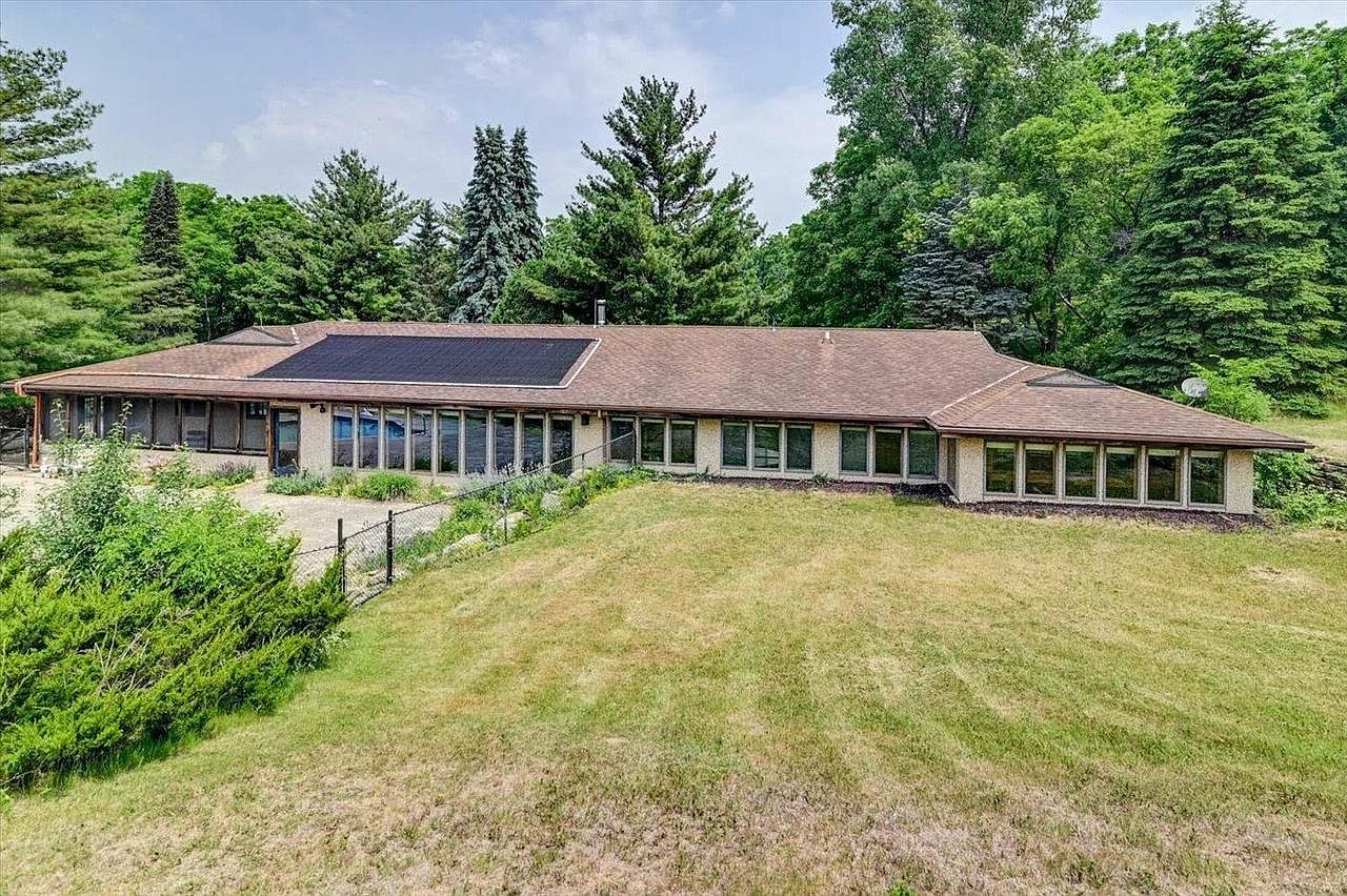 5438 Marie ROAD, Oregon, WI 53575 MLS 1957336 Zillow