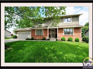 2242 SW Alameda Dr, Topeka, KS 66614